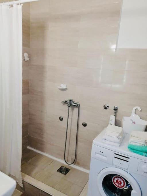 Dorcol Hideaway Apartment เบลเกรด ภายนอก รูปภาพ
