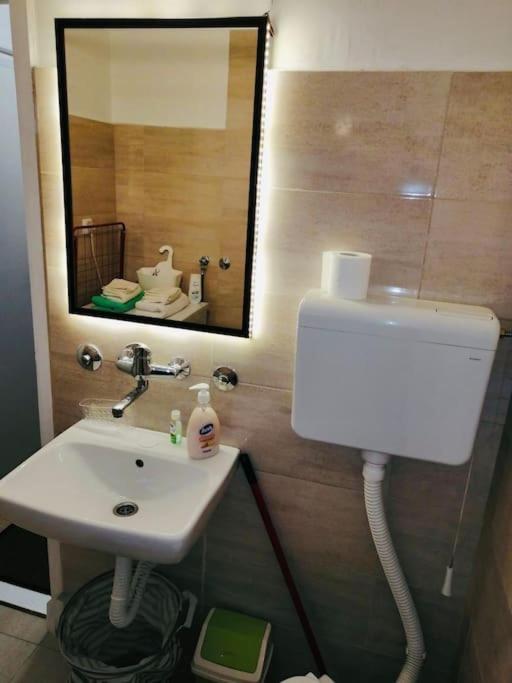 Dorcol Hideaway Apartment เบลเกรด ภายนอก รูปภาพ